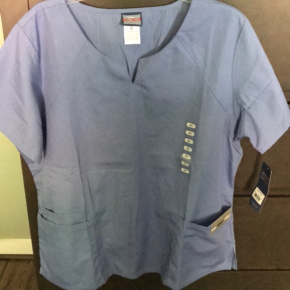 Cherokee Scrub Top XL